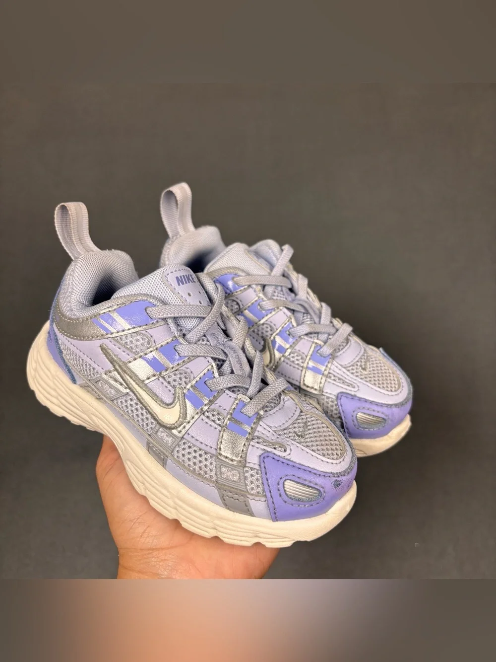 Nike lightweight kids